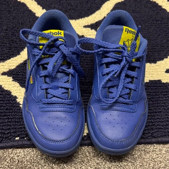 Reebok Women’s Classic Sneakers in Navy and Yellow - Picture 4 of 7